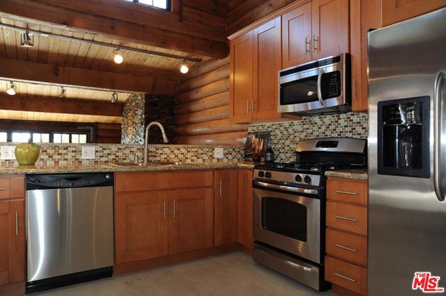 $3,795 | 2626 Corralitas Drive, Los Angeles, CA 90039