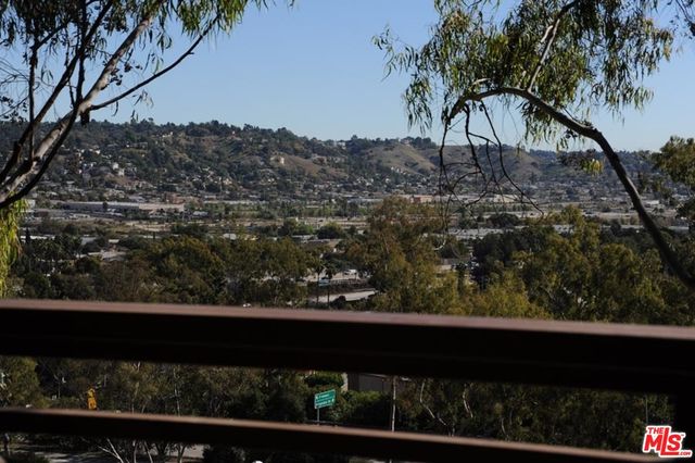 $3,795 | 2626 Corralitas Drive, Los Angeles, CA 90039