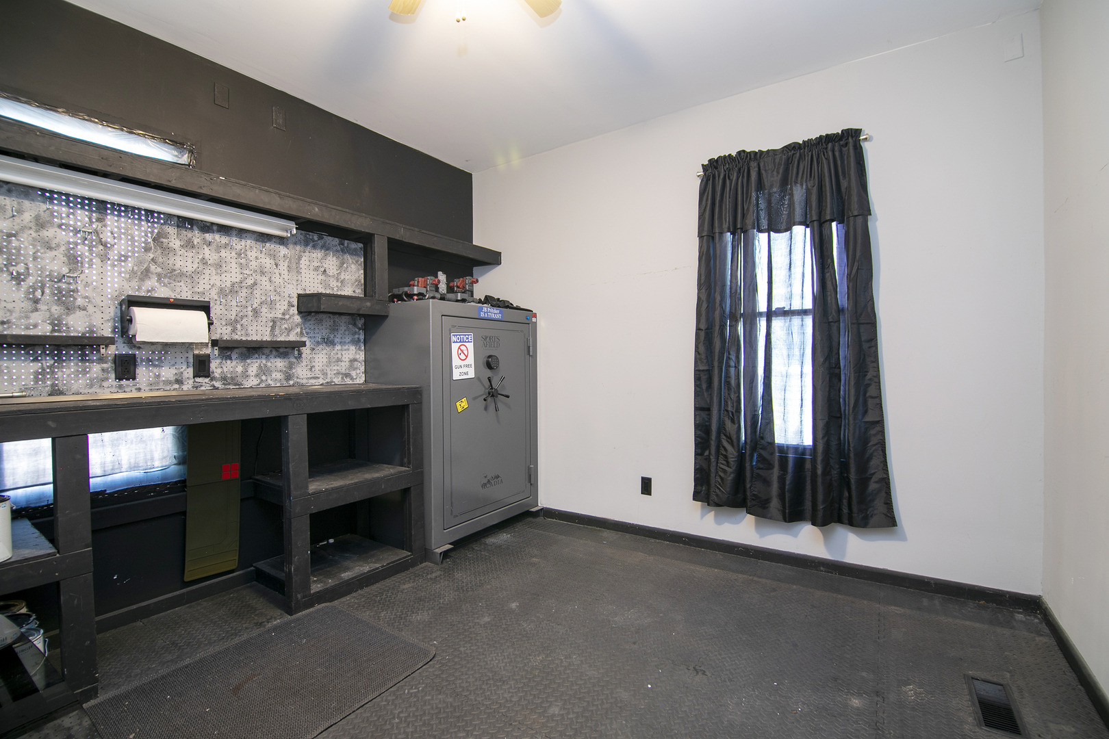 4568 Main Street Kankakee, IL 60901 - Photo 17 of 39