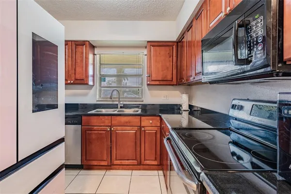 $374,900 | 5960 89th Avenue, Pinellas Park, FL 33782