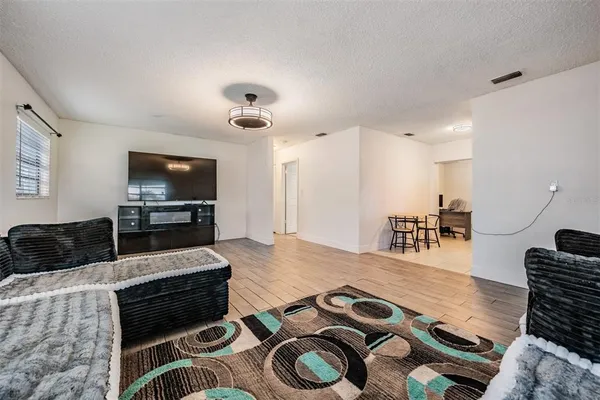 $374,900 | 5960 89th Avenue, Pinellas Park, FL 33782