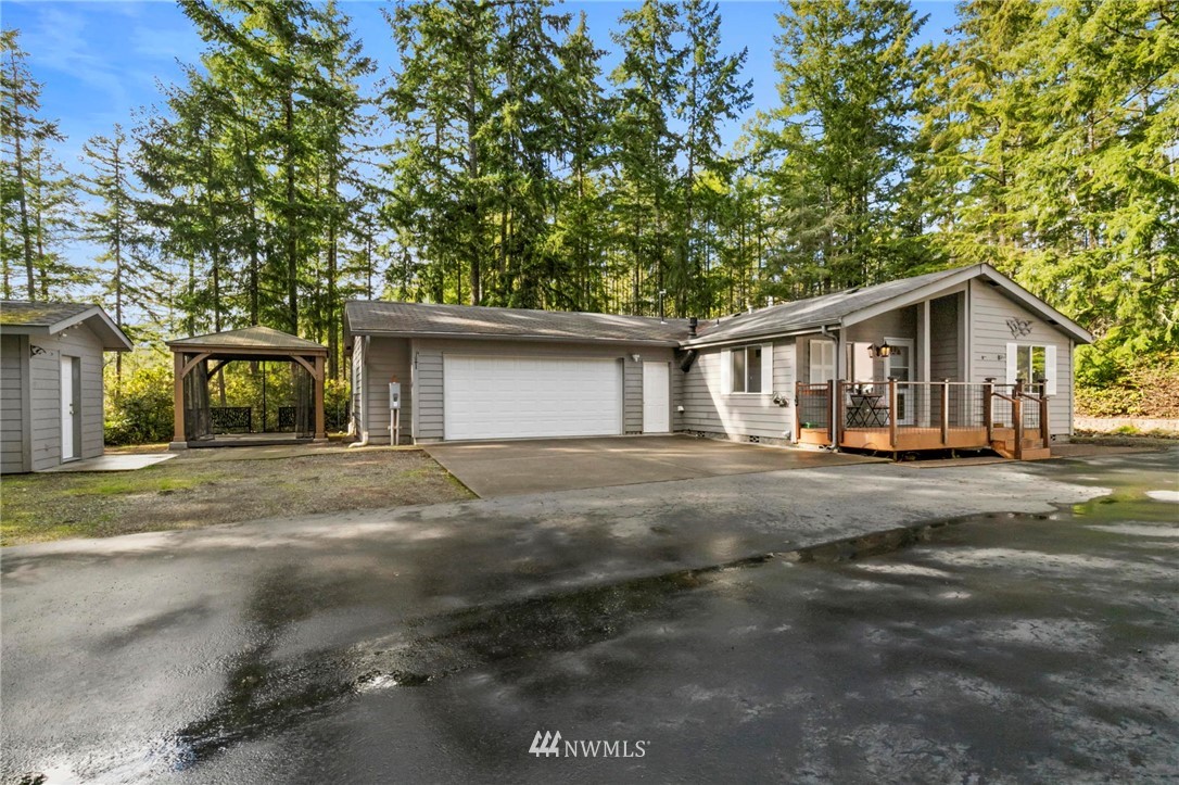 7355 Northwest Stavis Bay Road Seabeck, WA 98380 - Photo 3 of 30 Gallery Image 3