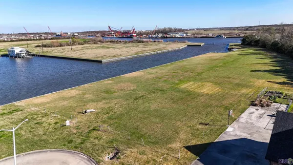 $595,000 | 1789 Sandy Beach Road, Houma, LA 70360