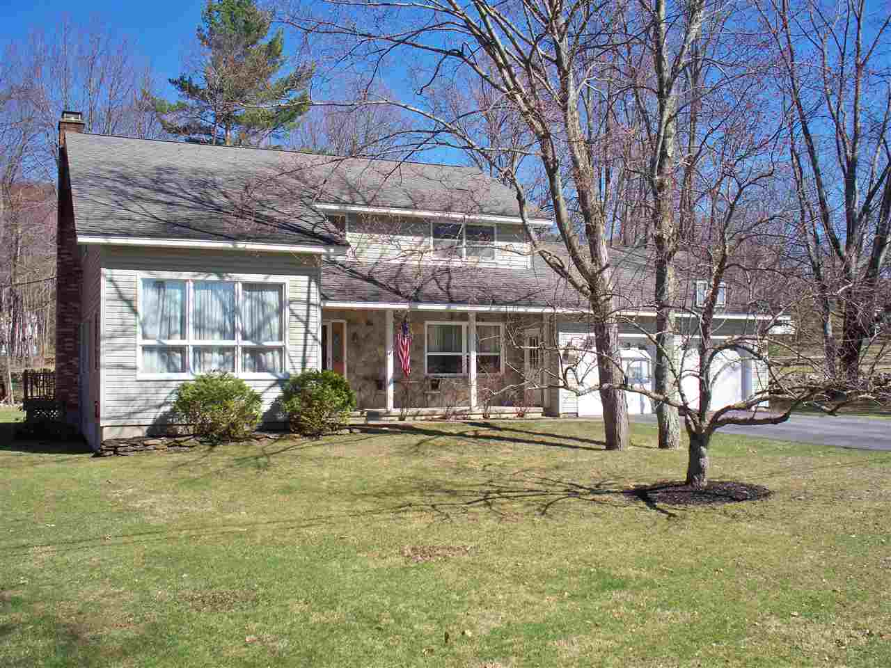 26 David Road Rutland Town, VT 05701 - Photo 3 of 40