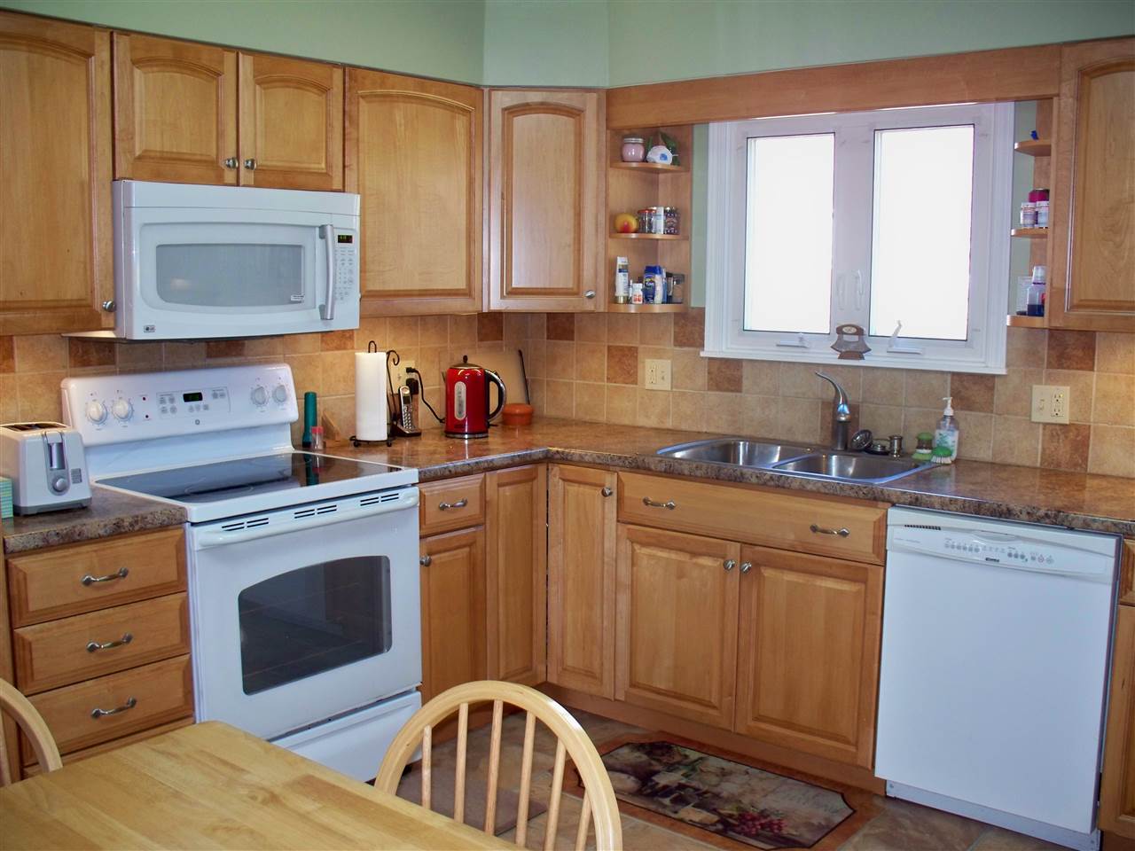 26 David Road Rutland Town, VT 05701 - Photo 9 of 40
