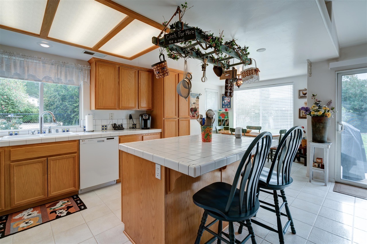 24717 Bjoin Road Ramona, CA 92065 - Photo 11 of 25 Gallery Image 11