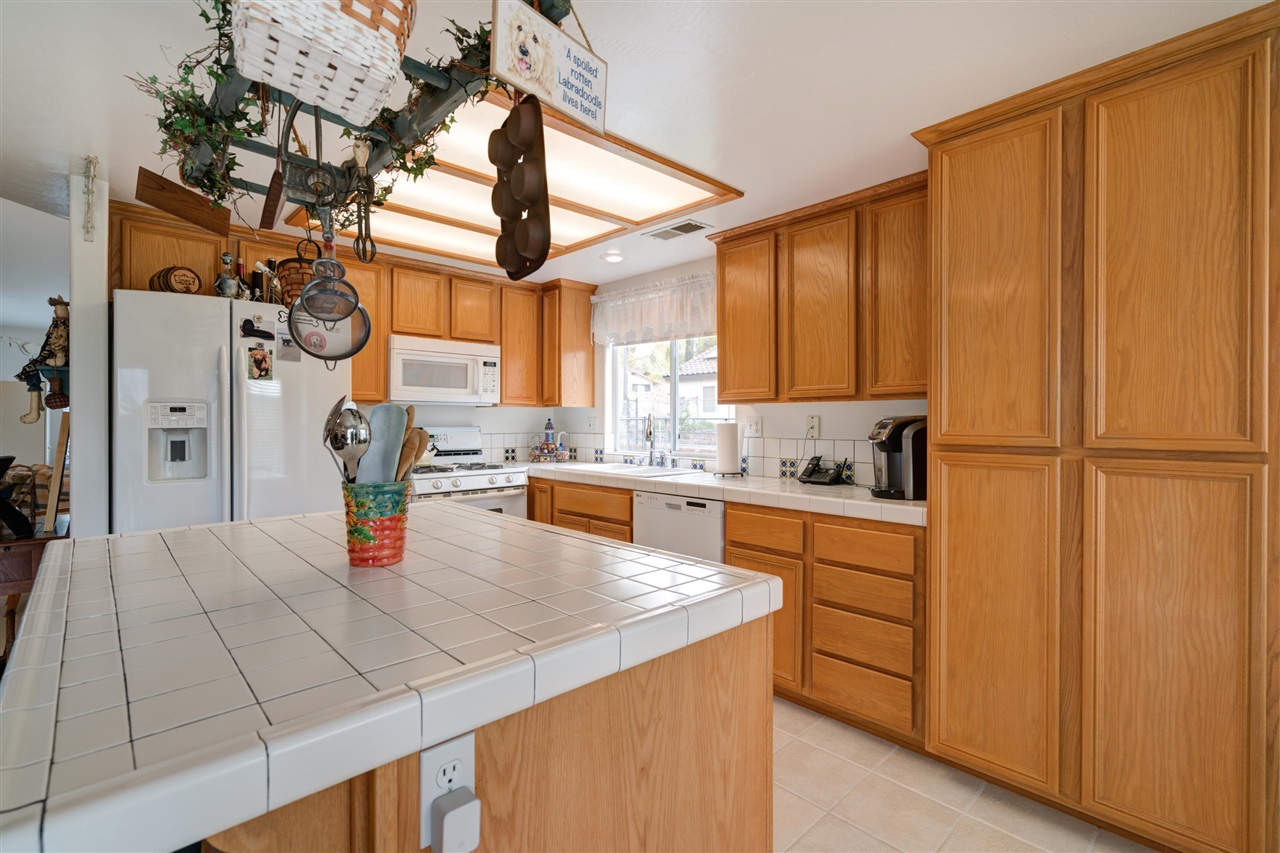 24717 Bjoin Road Ramona, CA 92065 - Photo 12 of 25 Gallery Image 12