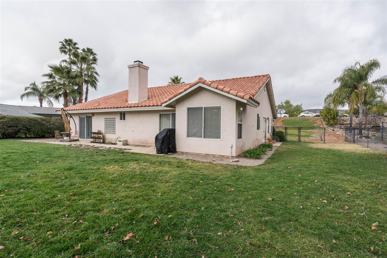 24717 Bjoin Road Ramona, CA 92065 - Photo 3 of 25 Gallery Image 3