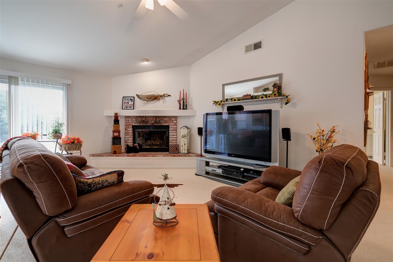 24717 Bjoin Road Ramona, CA 92065 - Photo 8 of 25 Gallery Image 8