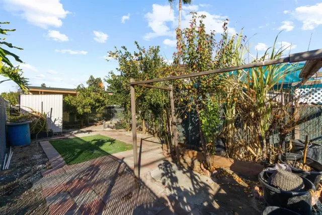 $130,000 | 12044 Royal, Unit 93, El Cajon, CA 92021