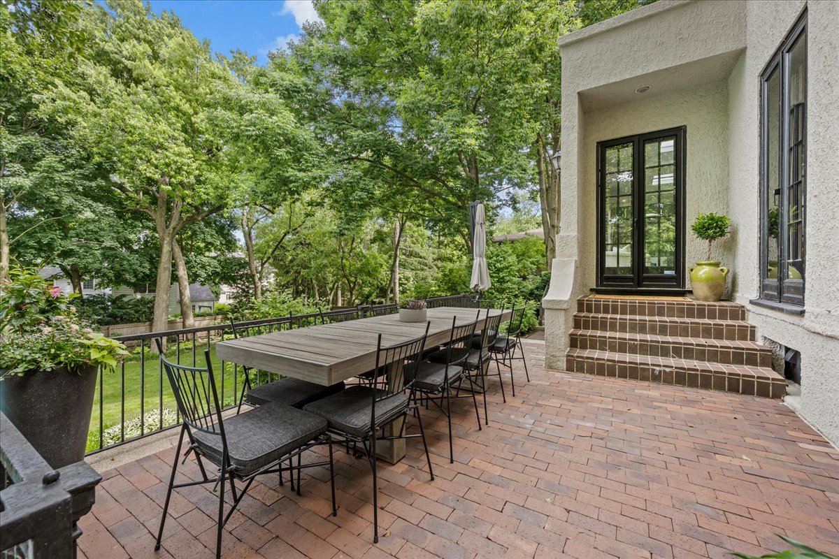 605 Arbor Vitae Road Winnetka, IL 60093 - Photo 76 of 84
