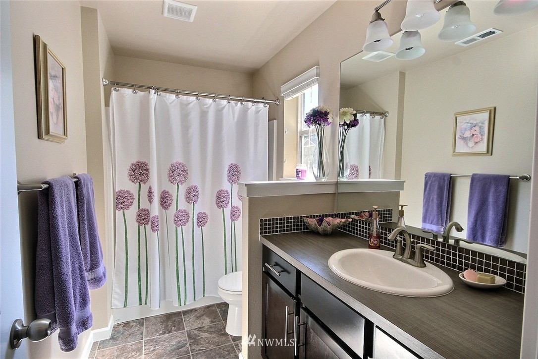 1518 Pierce Avenue Northeast Renton, WA 98056 - Photo 15 of 20