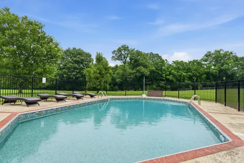 $675,000 | 1108 Lakeview Drive, Ashland City, TN 37015