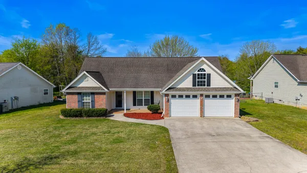 $304,900 | 289 Gladstone Drive, Ringgold, GA 30736