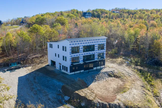 $2,999,876 | 219 Outlook Road, Bryant Pond, ME 04219