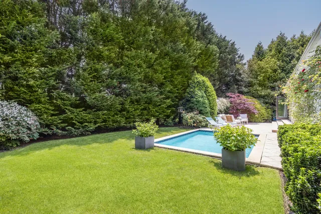 a view of a outdoor space and a yard