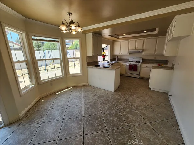 $3,050 | 6902 Blanchard Avenue, Fontana, CA 92336