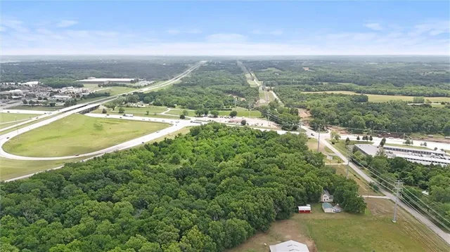 $1,470,000 | 34730 West 95th Street, De Soto, KS 66018