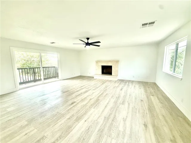 $1,390,000 | 10326-10326 North Fowler Avenue, Clovis, CA 93619