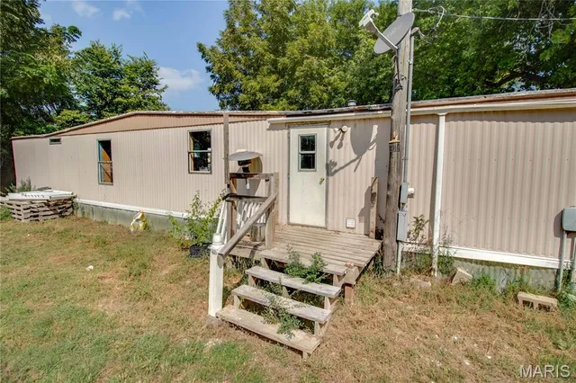 $82,000 | 55 North Commercial Street, Winchester, IL 62694