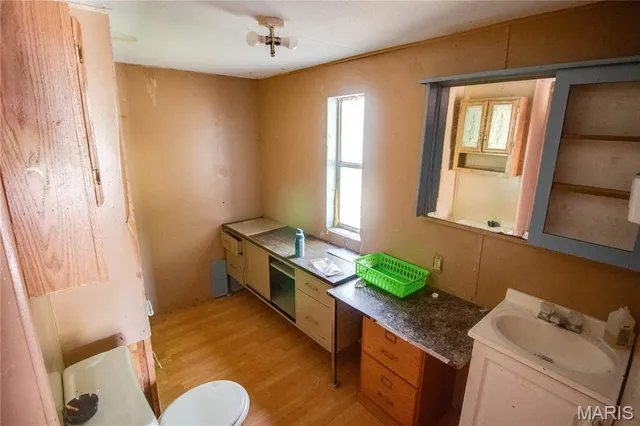 $82,000 | 55 North Commercial Street, Winchester, IL 62694