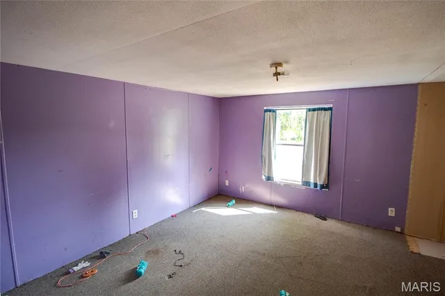 $82,000 | 55 North Commercial Street, Winchester, IL 62694