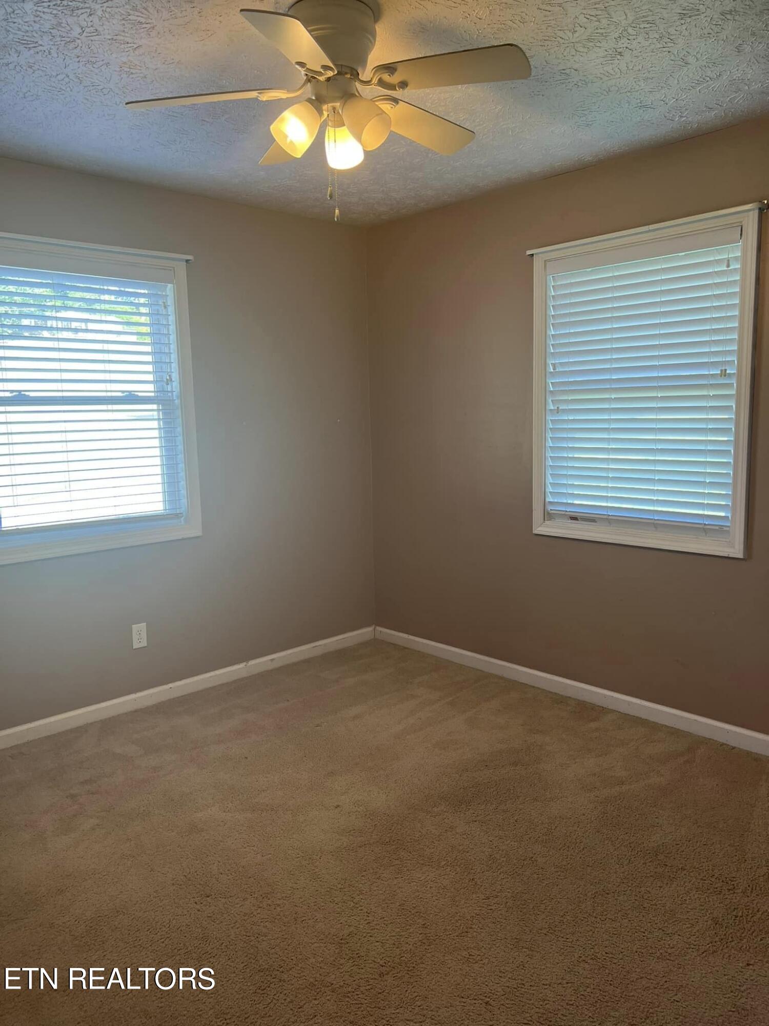 125 Cumberland Road Harrogate, TN 37752 - Photo 11 of 16 305995473_131758672927701_35896998948878
