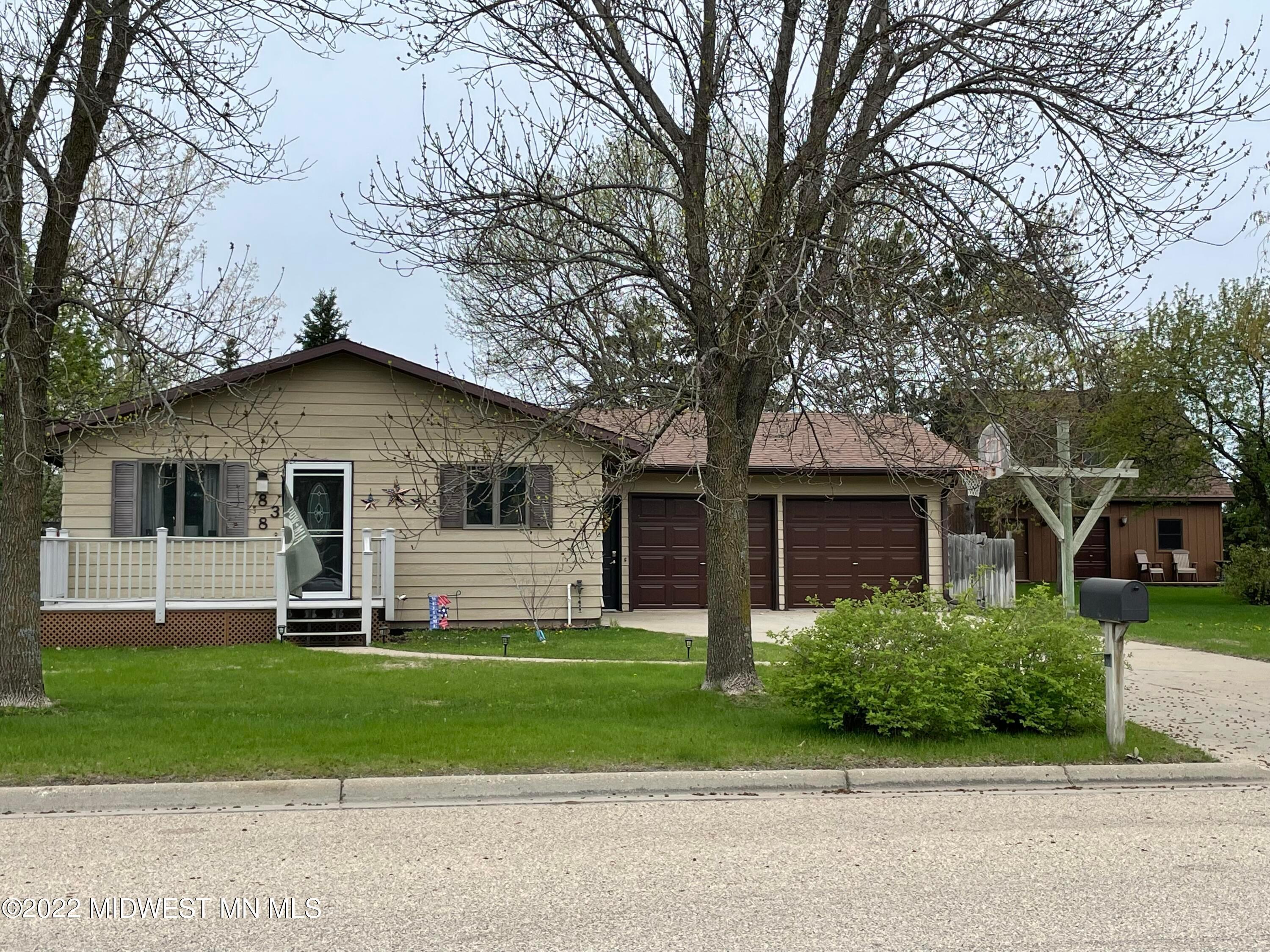 838 5th Avenue Southwest Perham, MN 56573 - Photo 1 of 1 Gallery Image 1