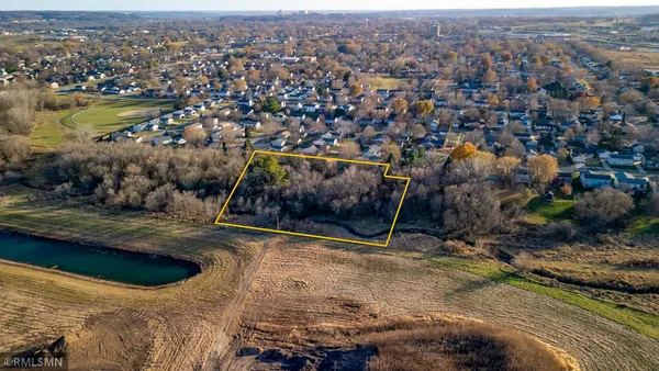 $225,000 | 20 20 1/2 Avenue Northwest, Rochester, MN 55901