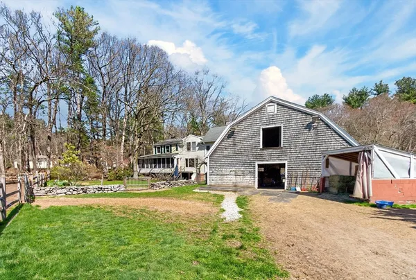 $2,500,000 | 225 Lowell Street, Carlisle, MA 01741