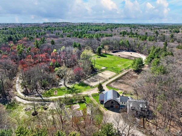 $2,500,000 | 225 Lowell Street, Carlisle, MA 01741