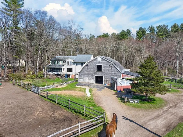 $2,500,000 | 225 Lowell Street, Carlisle, MA 01741