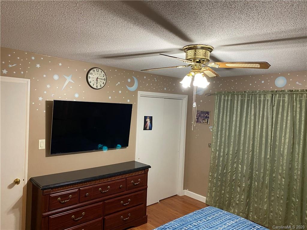 2206 Joe Road Statesville, NC 28625 - Photo 16 of 30 Gallery Image 16