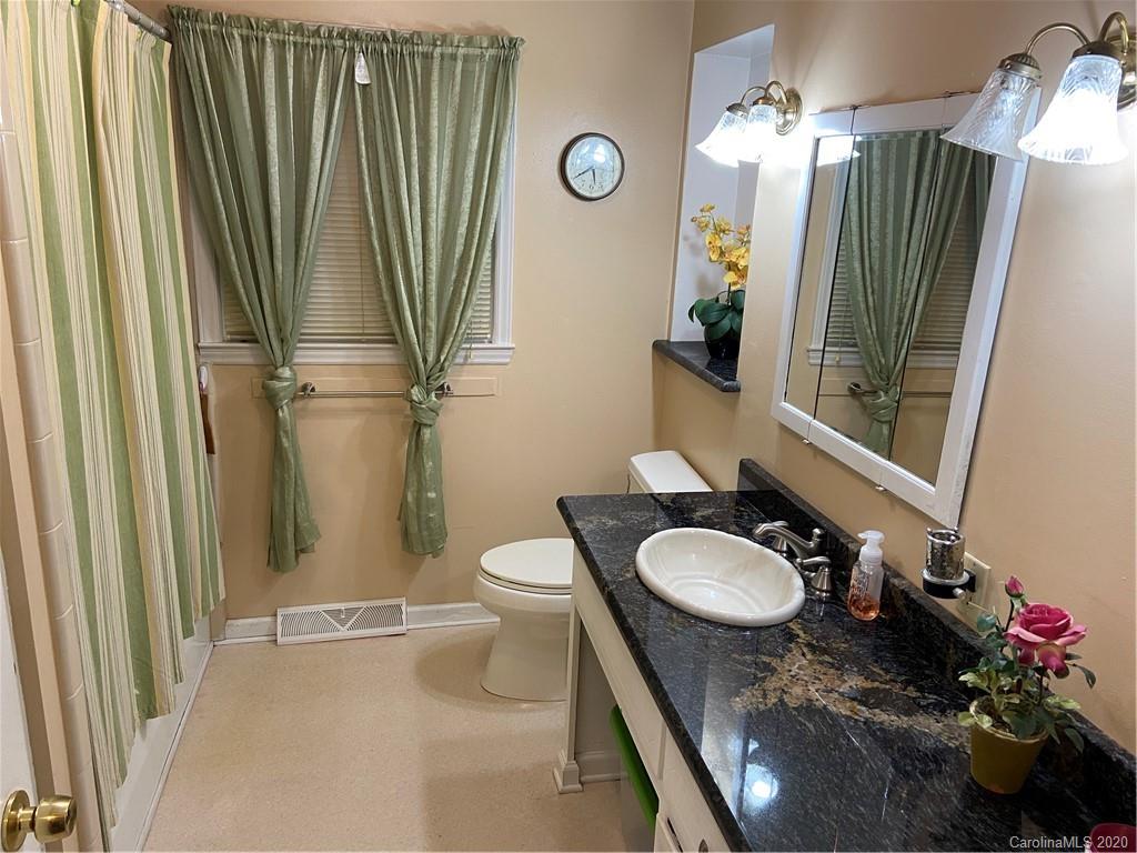 2206 Joe Road Statesville, NC 28625 - Photo 22 of 30 Gallery Image 22