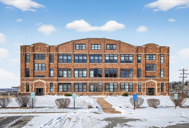 $219,000 | 201 Ridgeview Lane South, Unit 201, Lanesboro, MN 55949