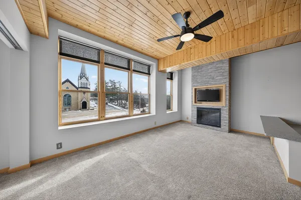 $209,000 | 201 Ridgeview Lane South, Unit 201, Lanesboro, MN 55949