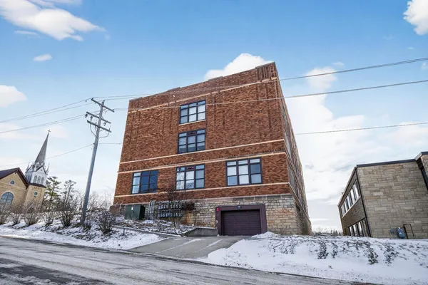 $209,000 | 201 Ridgeview Lane South, Unit 201, Lanesboro, MN 55949