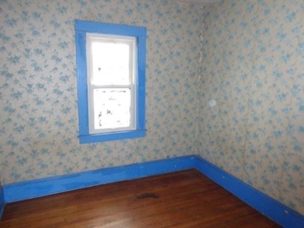17 Wrentham Road Springfield, MA 01119 - Photo 12 of 16 Gallery Image 12