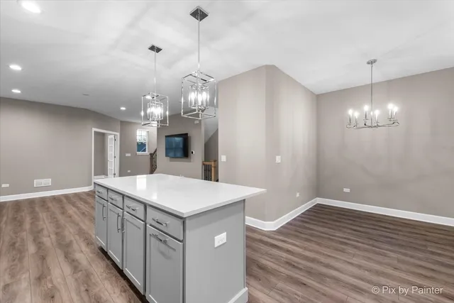 $409,900 | 128 East Main Street, Cary, IL 60013