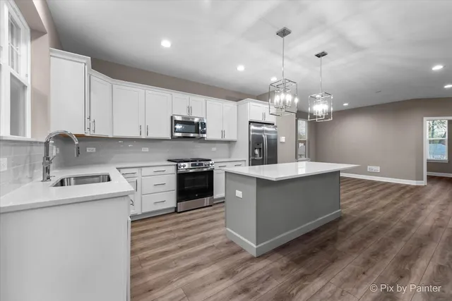 $409,900 | 128 East Main Street, Cary, IL 60013