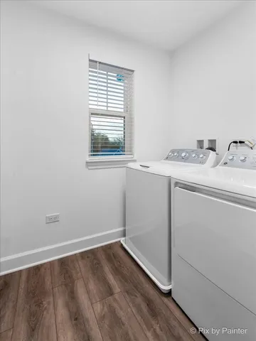 a picture of a bench in a building