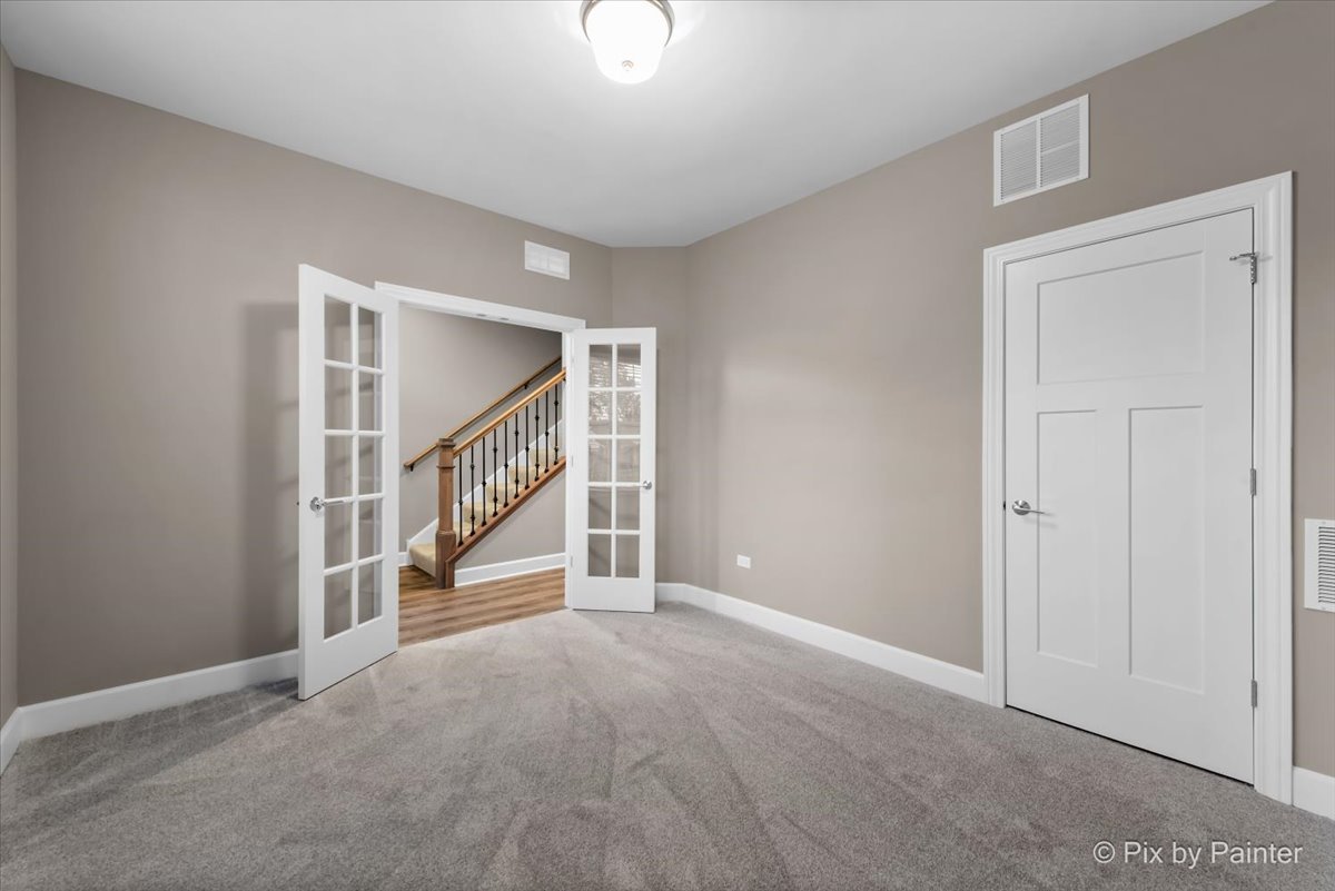 128 East Main Street Cary, IL 60013 - Photo 4 of 33