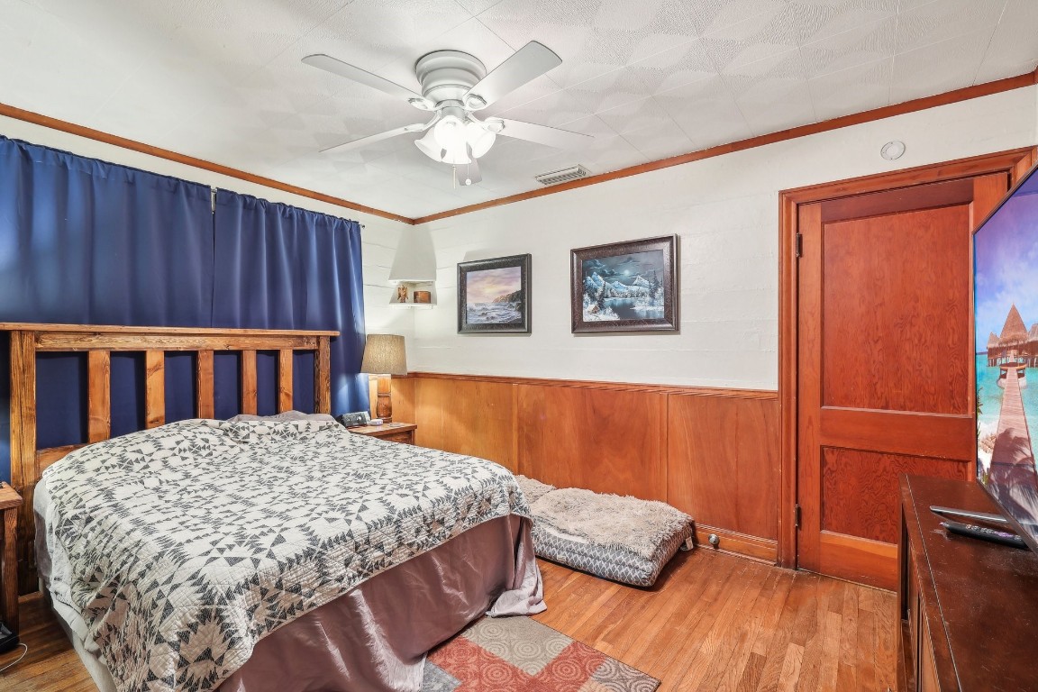 4907 Harmon Avenue Austin, TX 78751 - Photo 12 of 29