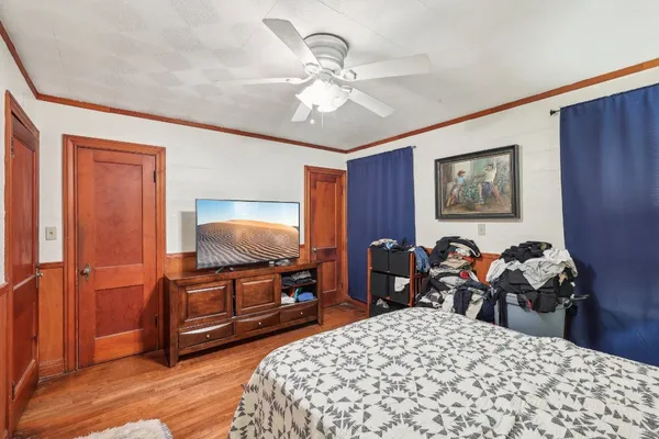 $799,999 | 4907 Harmon Avenue, Austin, TX 78751