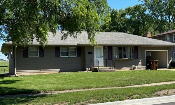 $209,900 | 3724 Florida Drive, Rockford, IL 61108