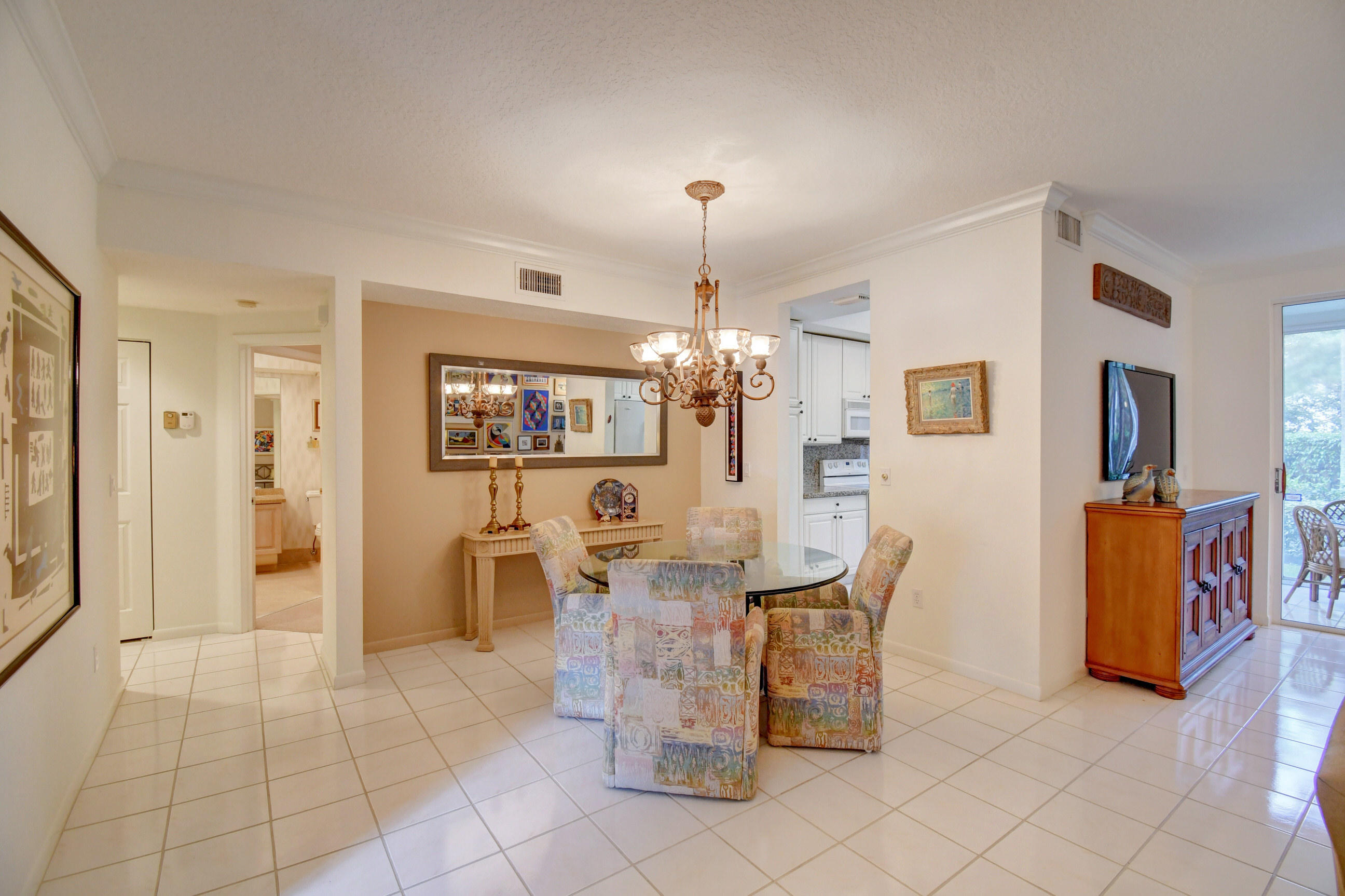 17060 Emile Street, Unit 2 Boca Raton, FL 33487 - Photo 12 of 51 10_dsc_3663_4_5_6_7