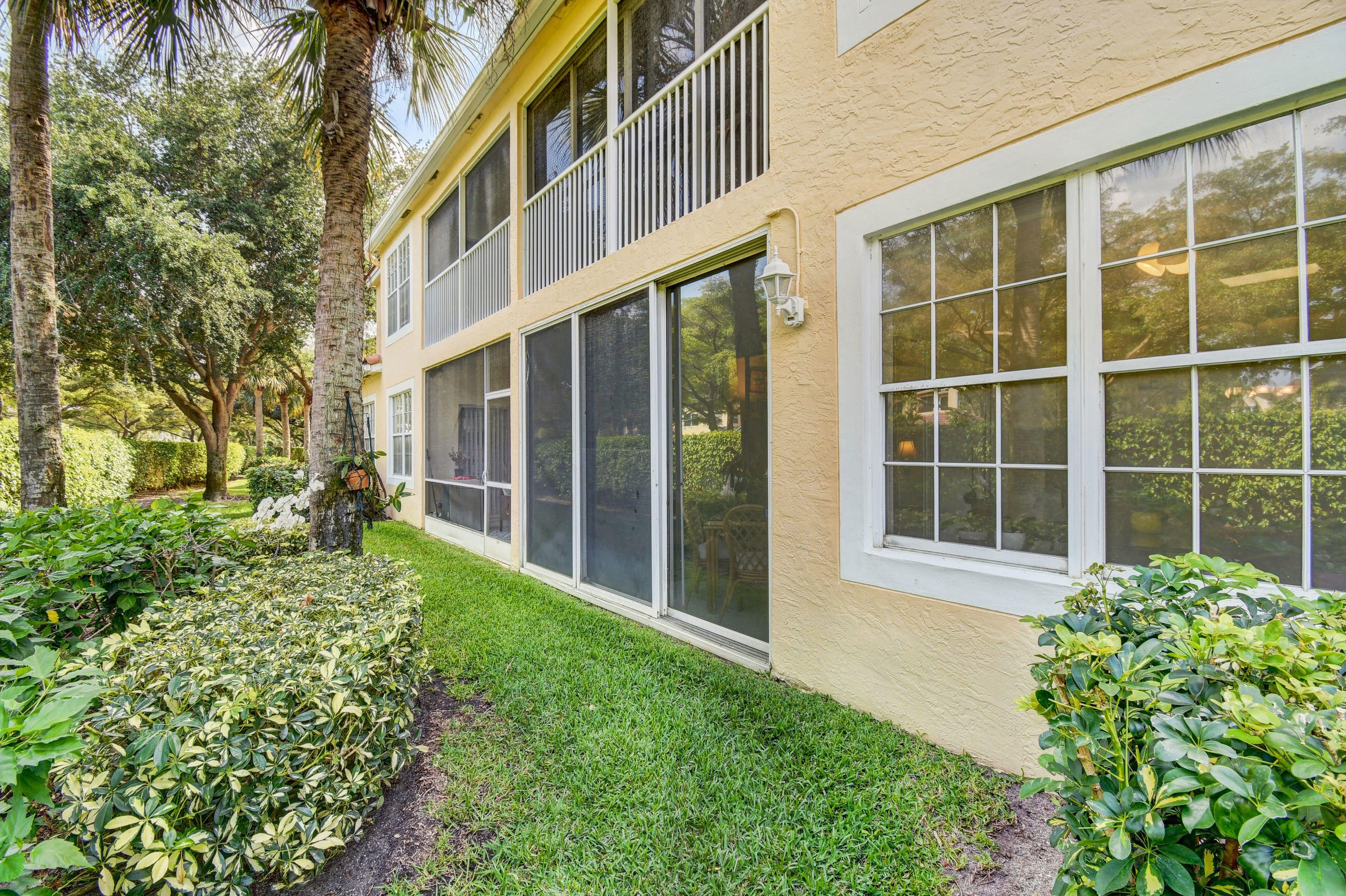 17060 Emile Street, Unit 2 Boca Raton, FL 33487 - Photo 42 of 51 40_dsc_3983_4_5_6_7
