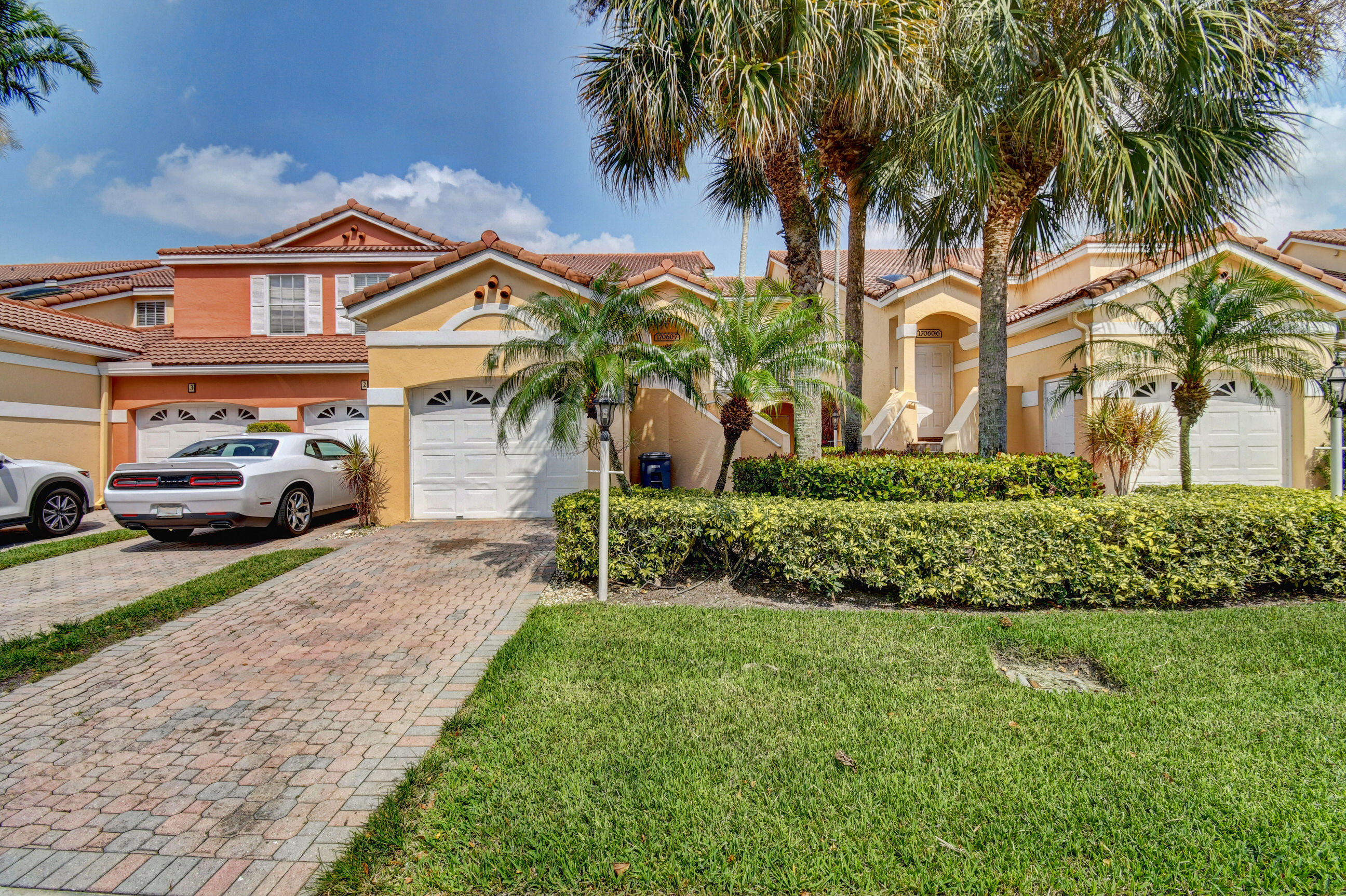 17060 Emile Street, Unit 2 Boca Raton, FL 33487 - Photo 5 of 51 02_dsc_3583_4_5_6_7