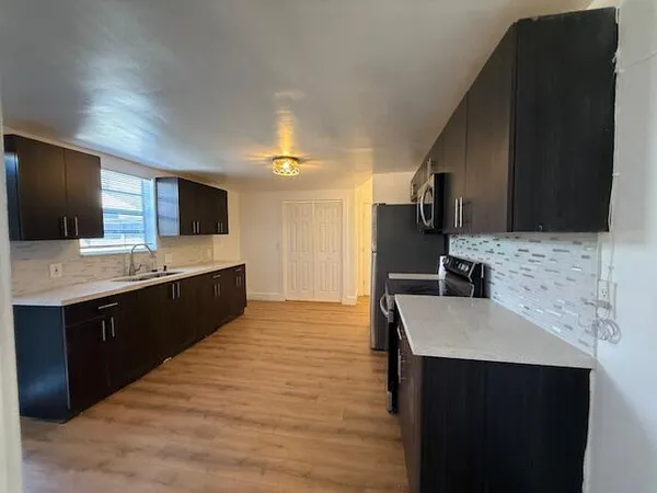 $2,500 | 904 4th Street, Unit 1, West Palm Beach, FL 33401