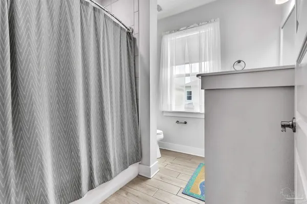 $1,075,000 | 1499 Seaside Circle, Navarre Beach, FL 32566